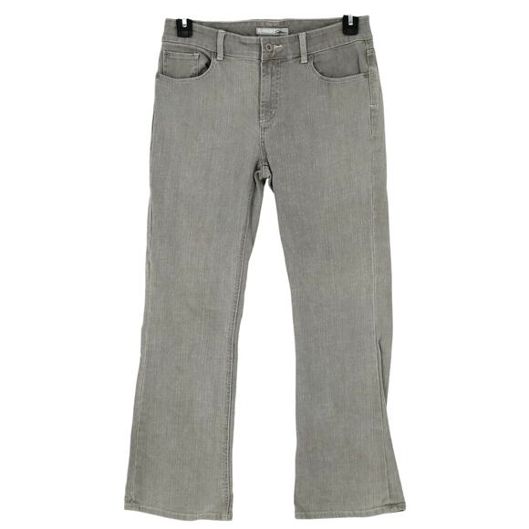 Chicos Jeans 0.5S Petites 6P 0.5 Short Gray Stretch Platinum Denim Flare Vintage - Picture 1 of 12